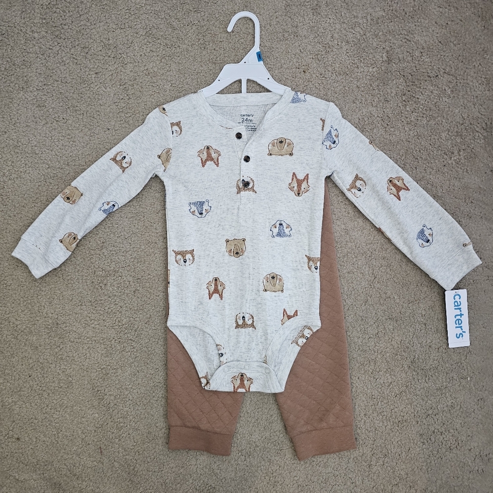 Carter's 2-Piece Set Size 24 Months